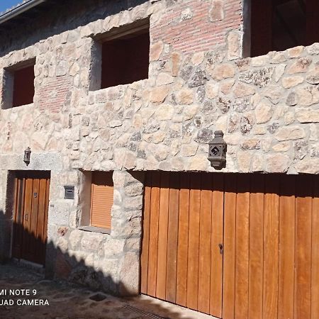 Appartement El Bosque De Los Romanos à Puerto de Béjar Extérieur photo